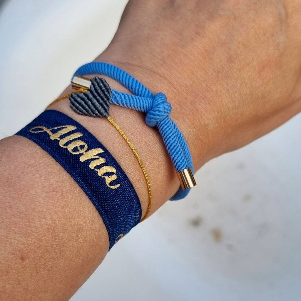 ibiza-elastiekje-haarelastiek-armbandje-blauw-aloha-ibiza-boutique